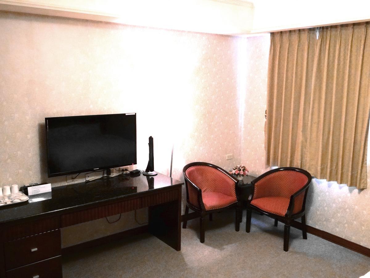Wuzhou Hotel Hualien Exterior foto