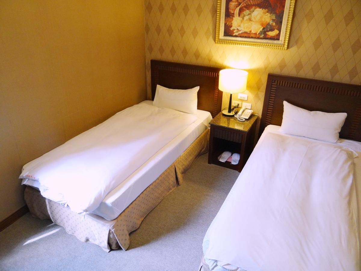 Wuzhou Hotel Hualien Exterior foto